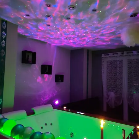 Loft Avec Baignoire Lécrin Romantique 3*