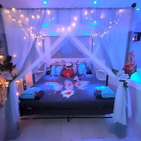 Loft Avec Baignoire Lécrin Romantique 3*